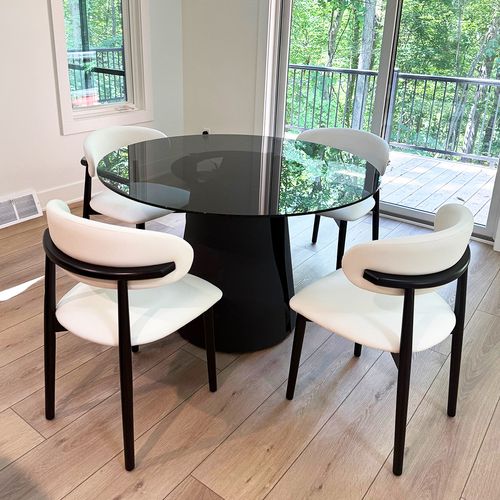 47.24" Modern Black Round Dining Table For 4