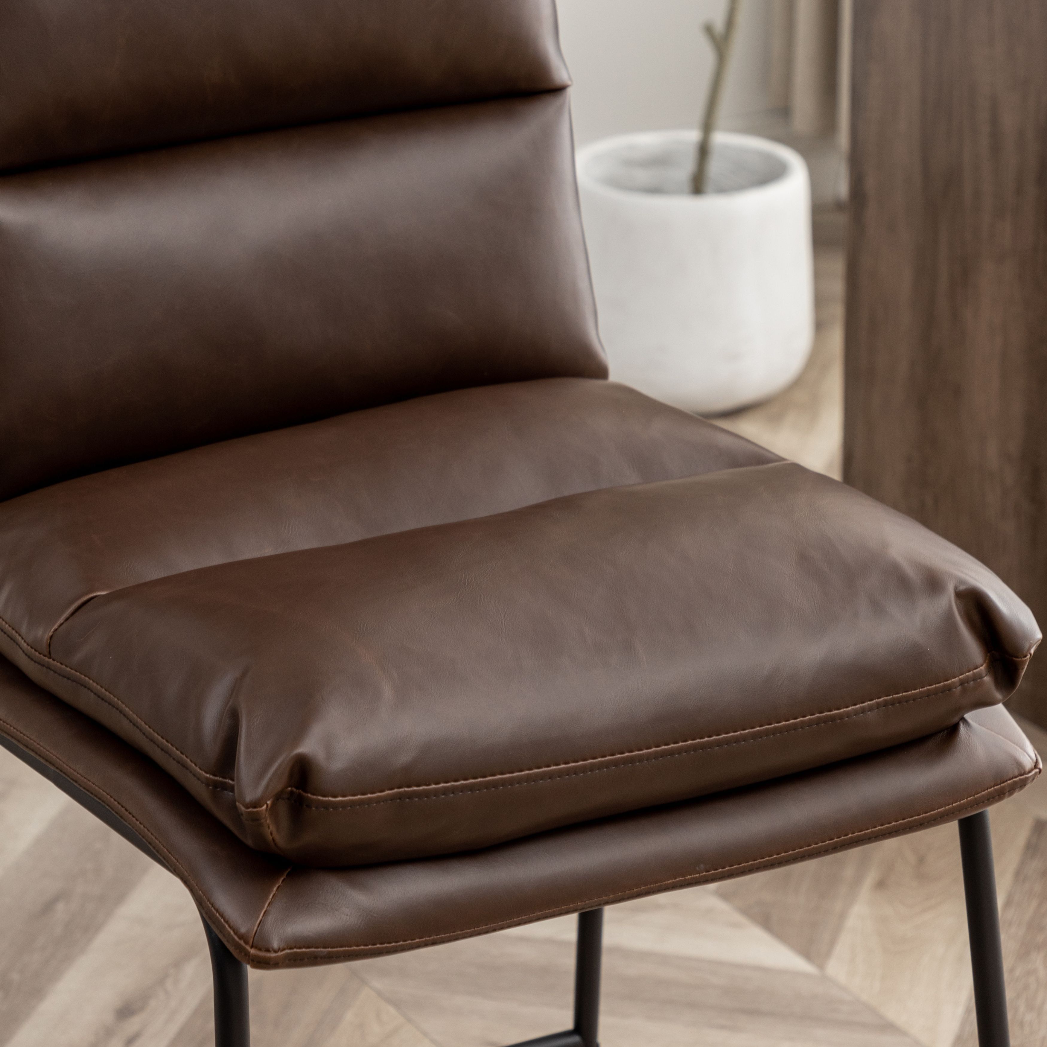 Metal Brown Bar Stools & Counter Stools