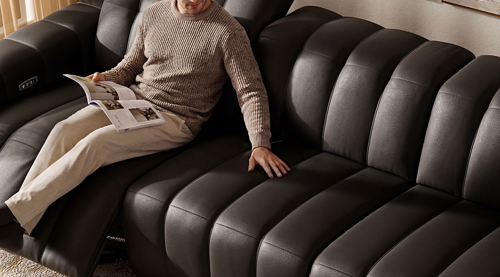 Why Choose a Top-Grain Leather Sofa？